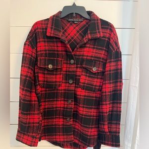 HYFVE Women’s Size Large - Buffalo plaid jacket. Excellent condition.